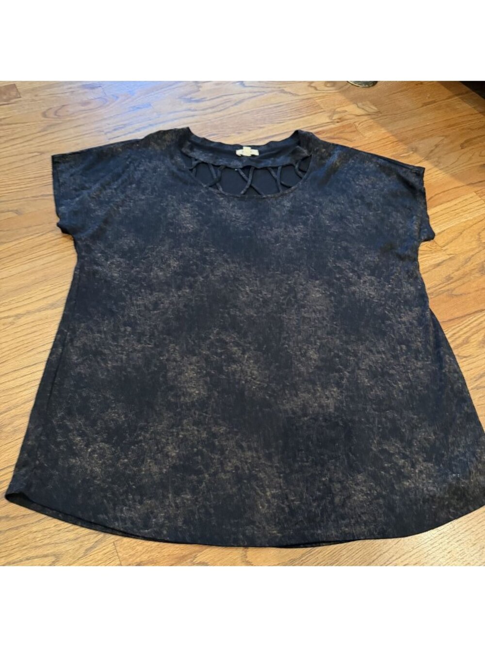 Oddi Womens Soft Black and Cream Print T shirt 1XL